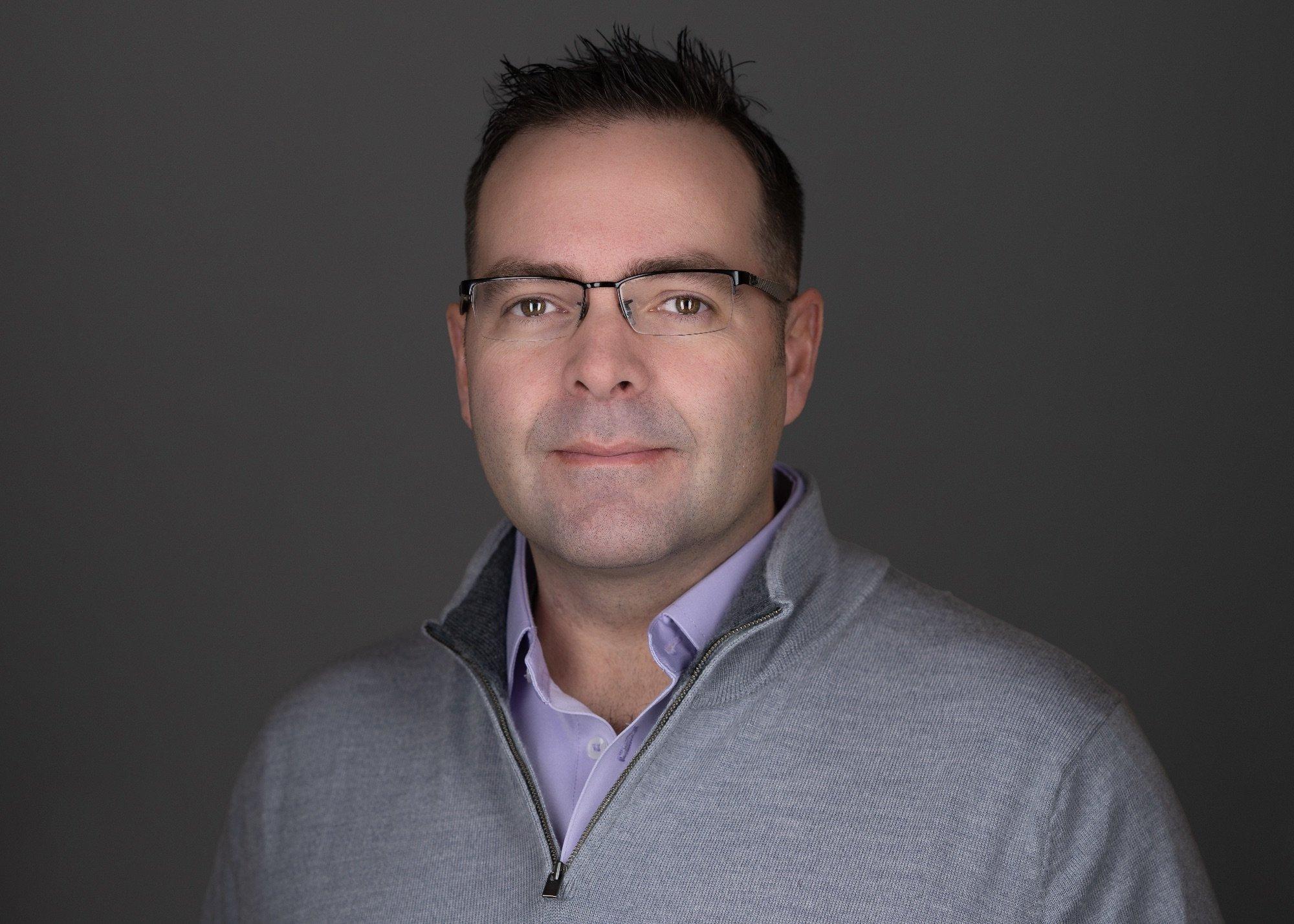 carousel-hero-element image-3